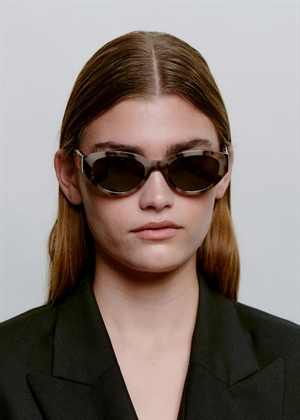 Winnie solbrille Cookie Dough A.kjærbede